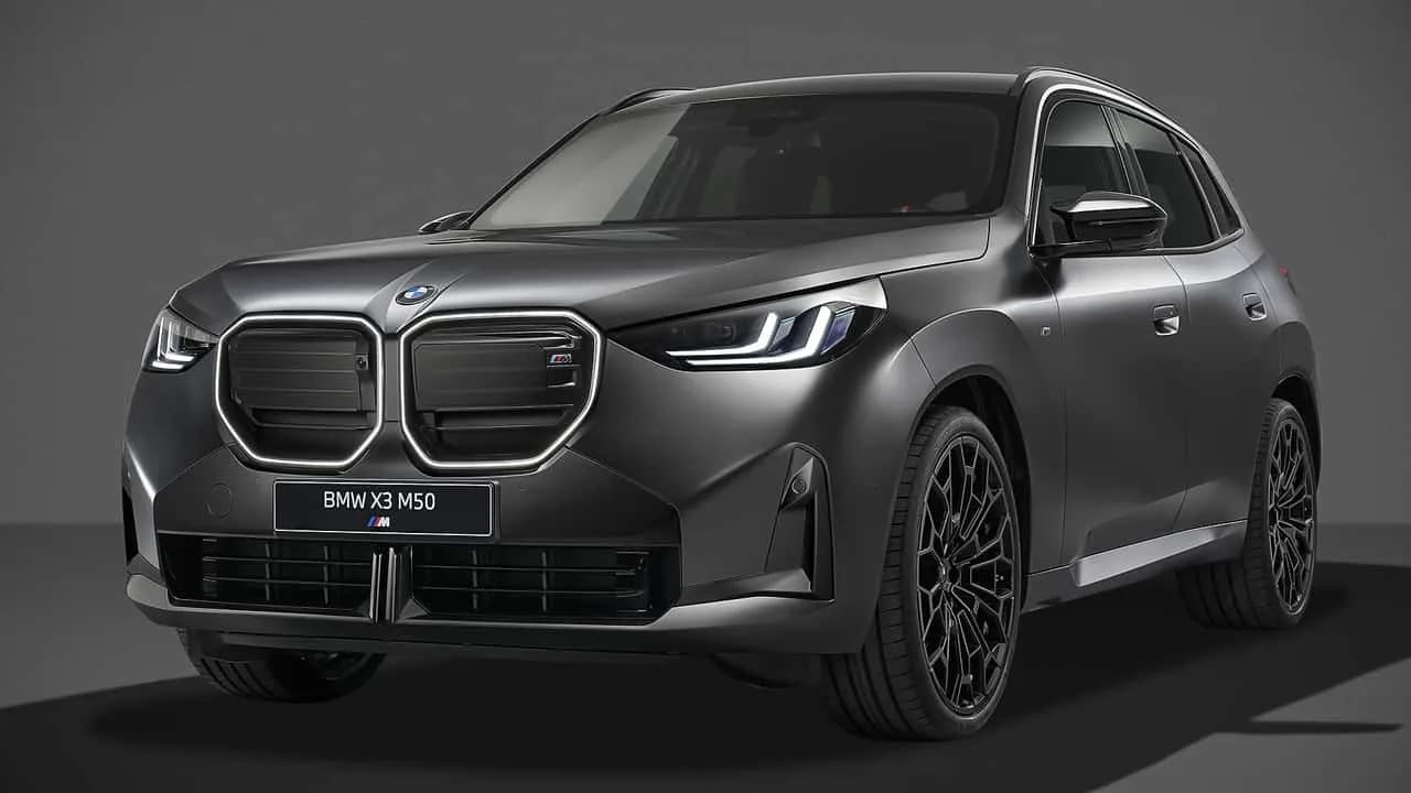 2027 BMW X3 M50 xDrive Black Packagella, tummilla vanteilla ja mustilla ulkoyksityiskohdilla