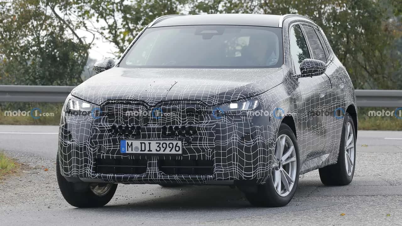 Maskerad BMW iX3-prototyp testas nära polcirkeln