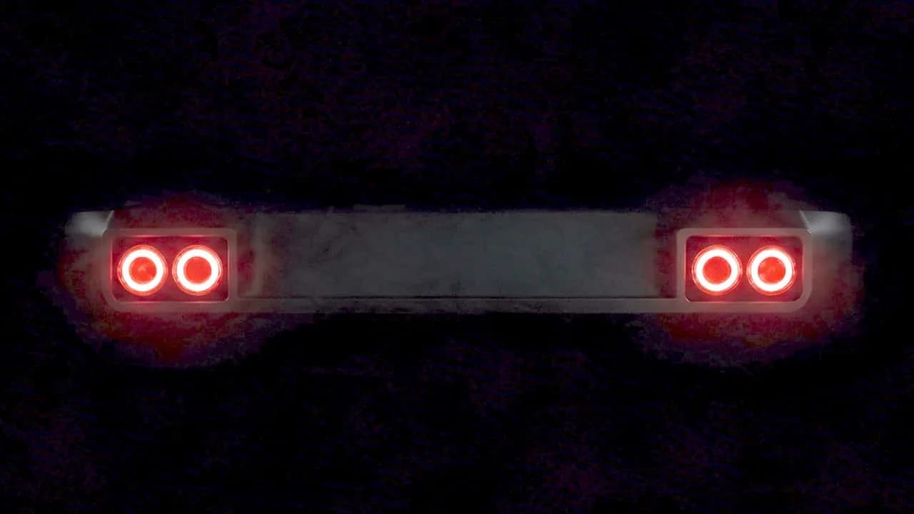 Teaserbild av REO Runabout S4C SUV som visar den kommande reparationsvänliga lastbilsserien