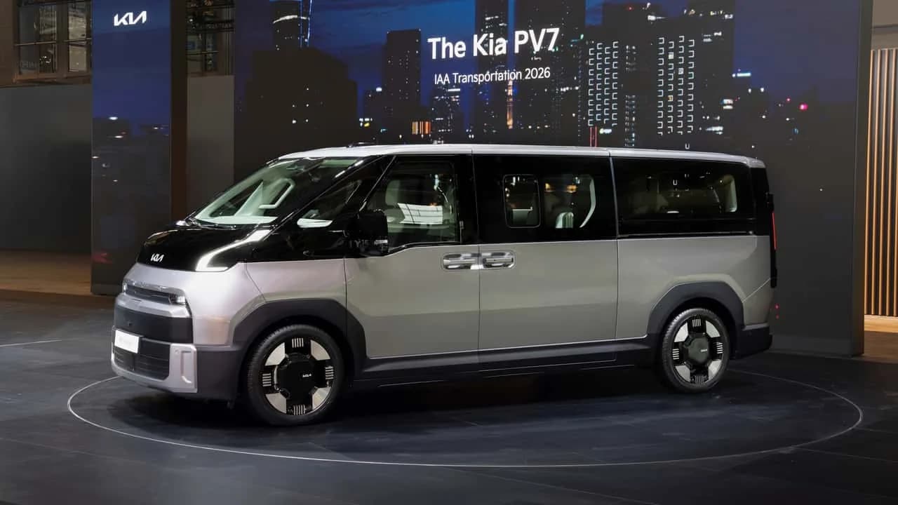 Vuoden 2027 Kia PV7 -sähköinen matkustajapakettiauto IAA Transportation 2026 -tapahtumassa